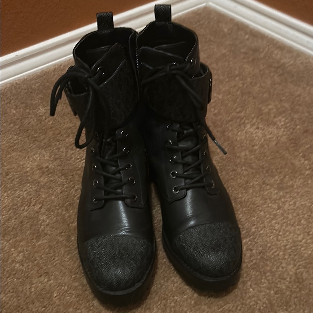 MK combat boots, black/gray